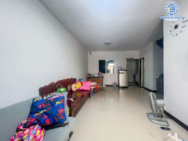 *****ทาวน์เฮ้าส์มือสองนนทบุรี ม.พฤกษา41 บางใหญ่ เนื้อที่มากถึง 22 ตร.ว. ฟังก์ชัน 3 ห้องนอน 2 ห้องน้ำ 1 ที่จอดรถ แถม 1 เครื่องปรับอากาศ บนทำเลแห่งการเดินทาง เชื่อมต่อ ถ.กาญจนาภิเษก ใกล้เซ็นทรัลเวสต์เกต และทางด่วน "ศรีรัช" จองเลย!